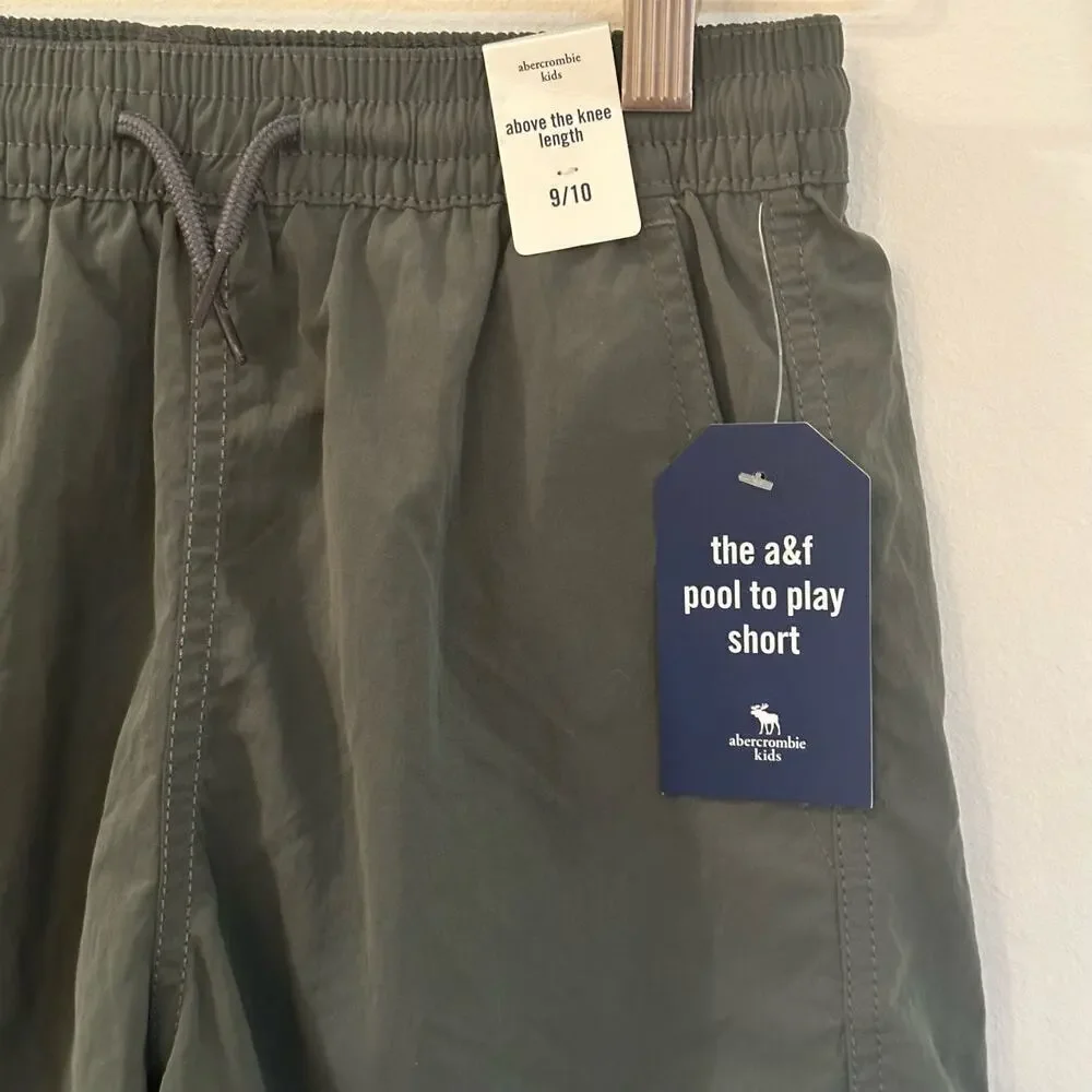 New Boy's Abercrombie Pool to Play shorts sz 9/10 Boy's pull on shorts